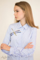 Блуза в голубую полоску с декором "стрекоза" Артикул:5059